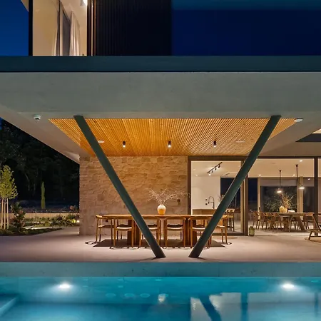 Villa Box In Istria For 14 Persons With Wellness, 54 M2 Heated Pool, & Kids Playground