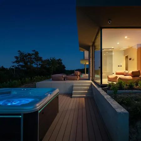 Box In Istria For 14 Persons With Wellness, 54 M2 Heated Pool, & Kids Playground *