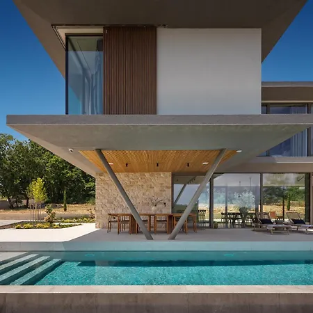 Vila Box In Istria For 14 Persons With Wellness, 54 M2 Heated Pool, & Kids Playground Brajkovici (Pazin)